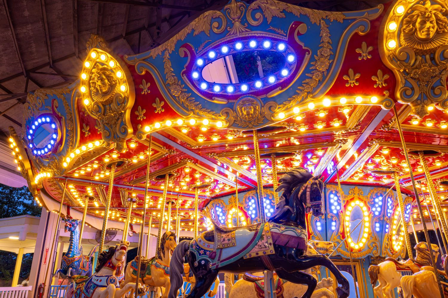 Does Holiday World Have a Fast Pass? What to Know at Holiday World