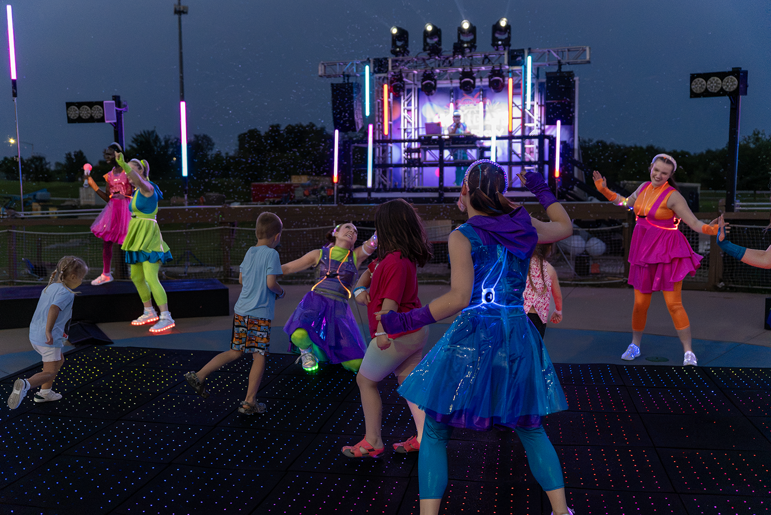 Neon Nights DJ Dance Party at Holiday World & Splashin' Safari