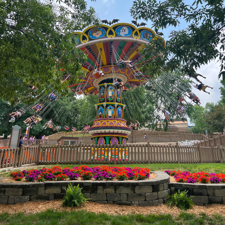 The Ultimate Guide for A First Visit | Holiday World & Splashin' Safari